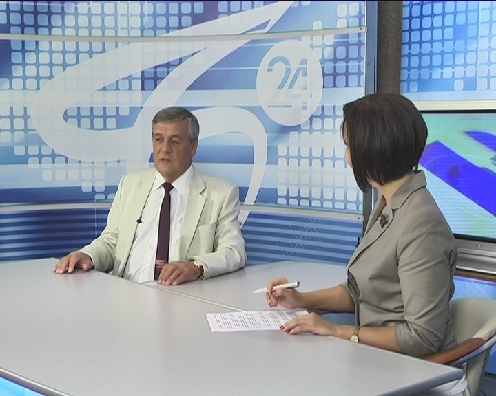 Белгород 24 программа. Белгород 24 телеканал. Разговор с мэром. Телеканалы белгорода. Мария вингарт.