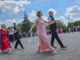 Пушкинский день России и День русского языка в Белгороде отметили балом-маскарадом - Изображение 17