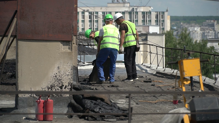 К концу сентября в Белгороде завершат капитальный ремонт дома на ул. Костюкова