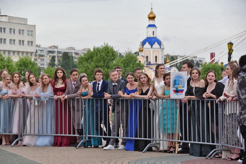 Общегородской выпускной — 2022 в Белгороде : фоторепортаж - Изображение 22