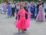Пушкинский день России и День русского языка в Белгороде отметили балом-маскарадом - Изображение 13