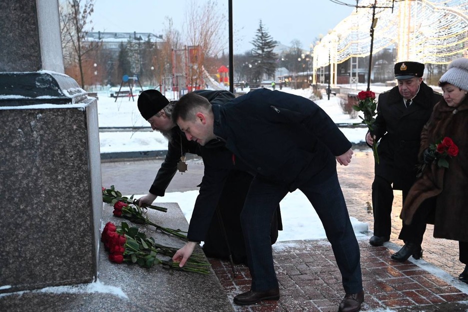 В Белгороде почтили память Героев Отечества - Изображение 4